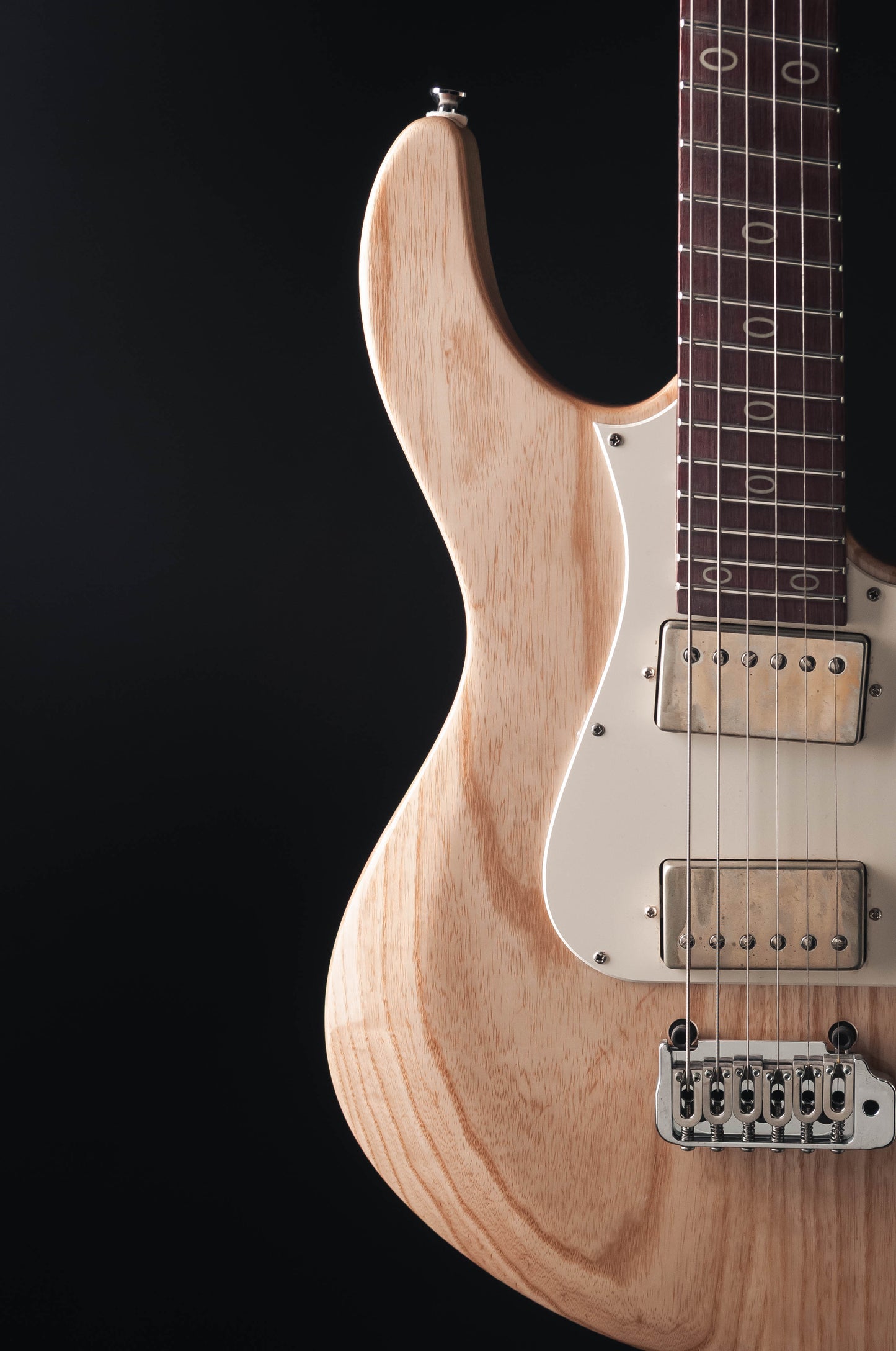 CustomShop - Genesis Natural 6 String