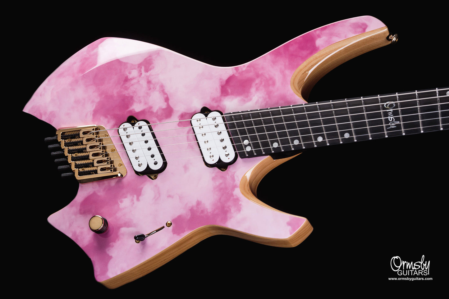 Artist Series Kris Xen Goliath GTR Run 17 - Strawberry Storm