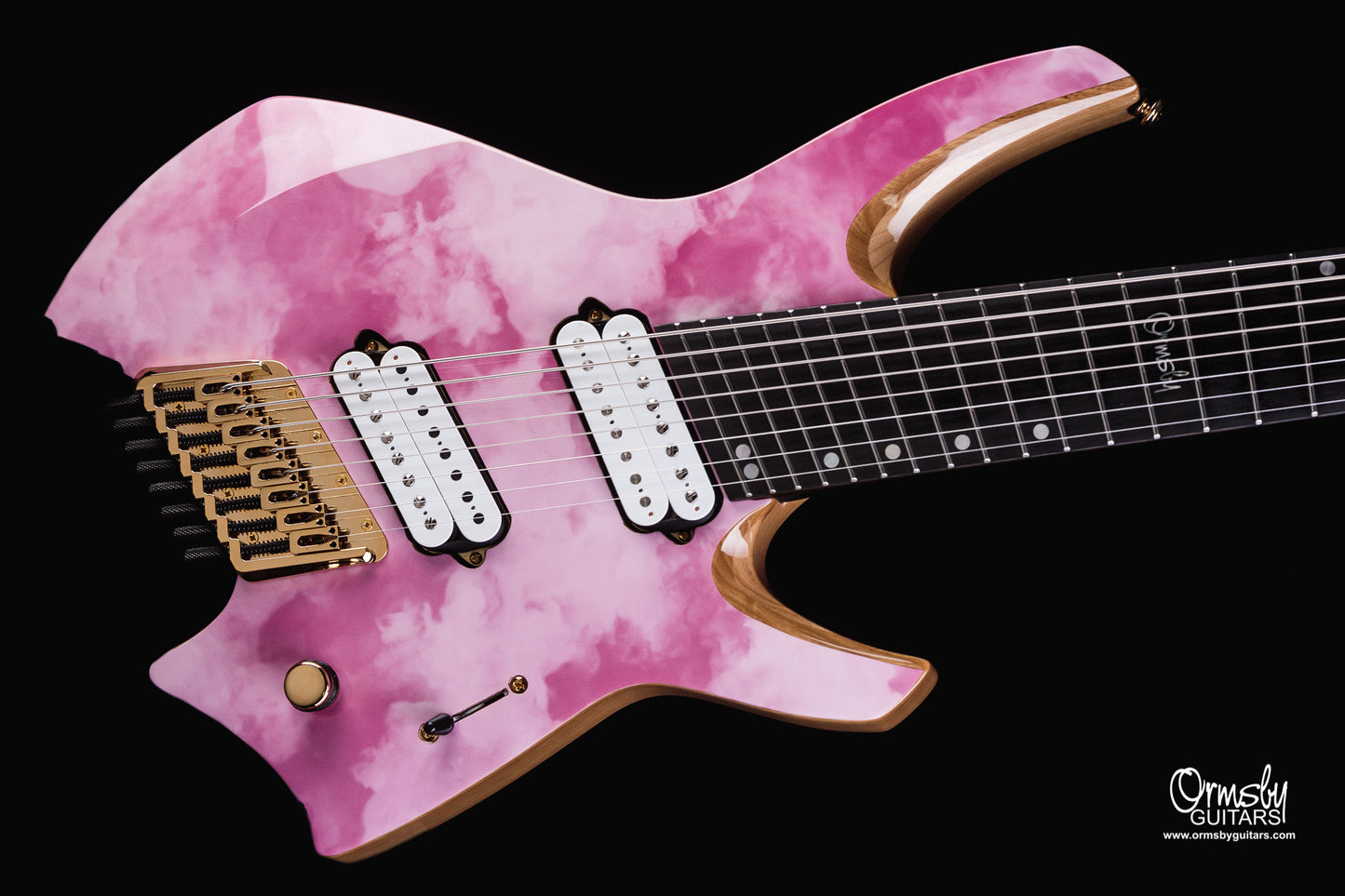 Artist Series Kris Xen Goliath GTR Run 17 - Strawberry Storm