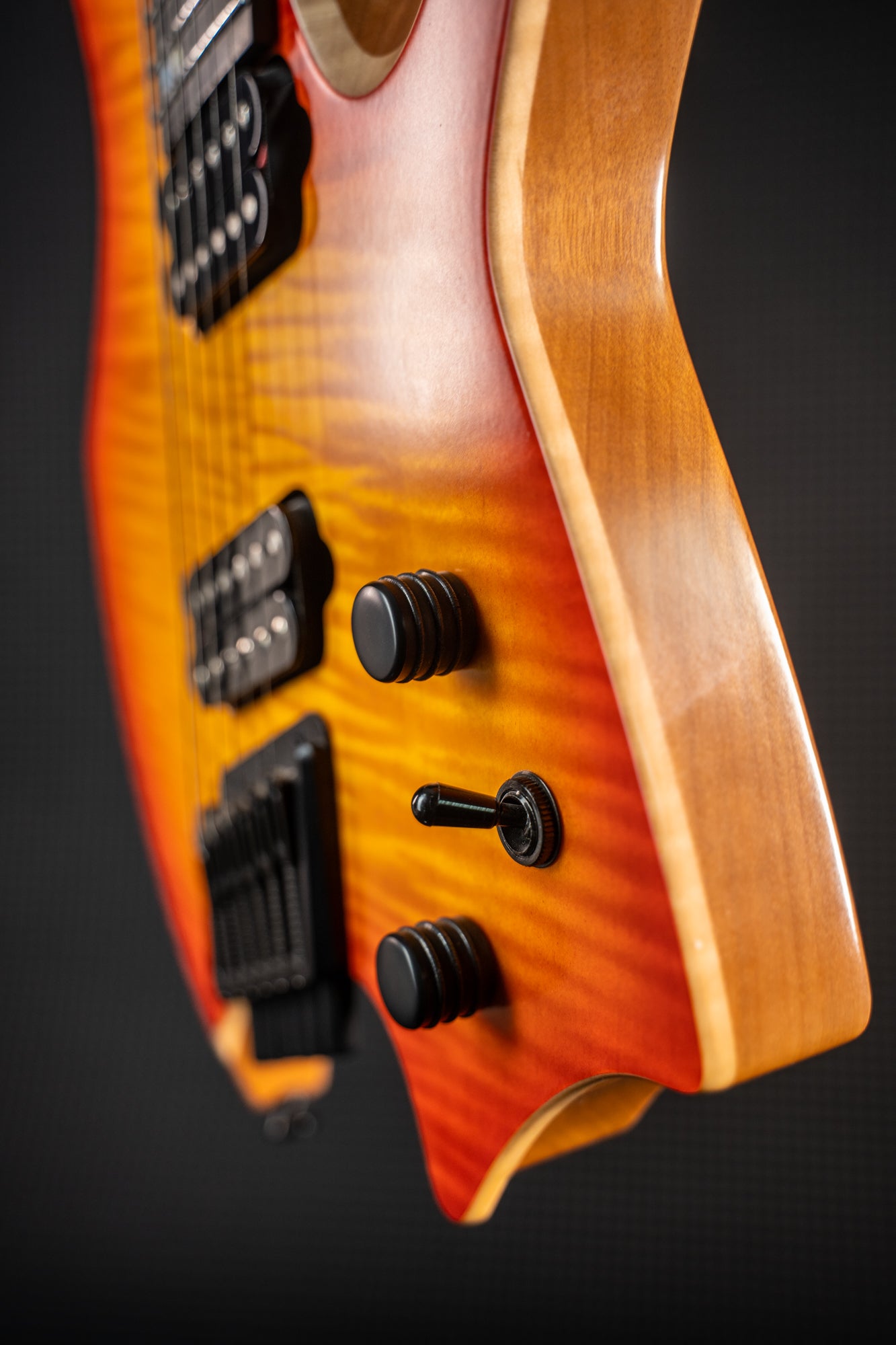 Factory Standard Goliath G3 Cherry Burst
