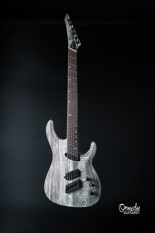 Skull SX Run 16 - 6 String [2]