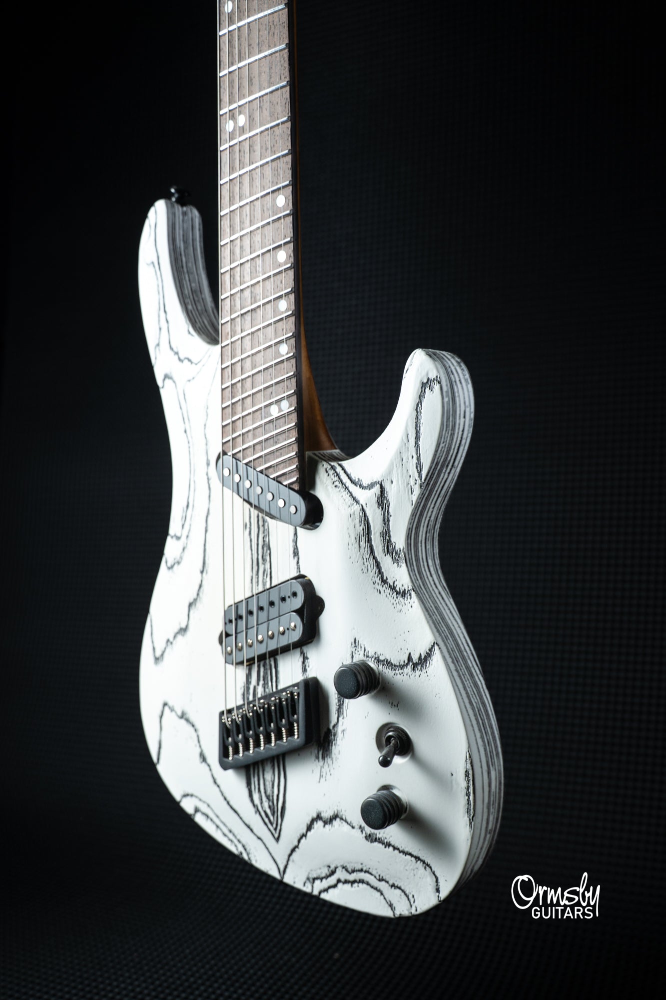 Skull SX Run 16 - 7 String [3]