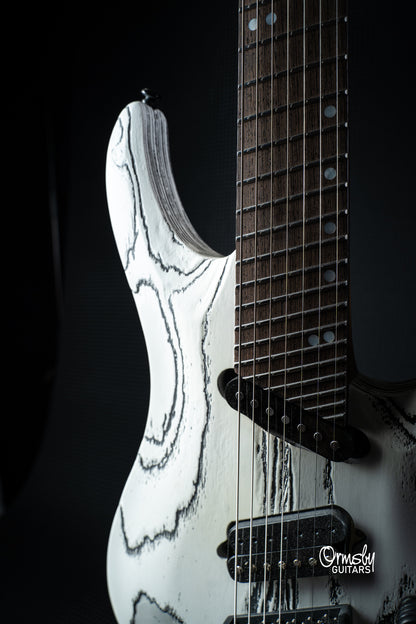 Skull SX Run 16 - 7 String [3]