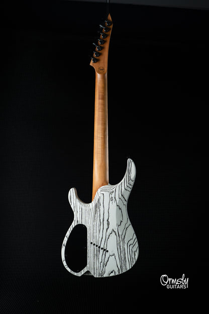 Skull SX Run 16 - 7 String [1]