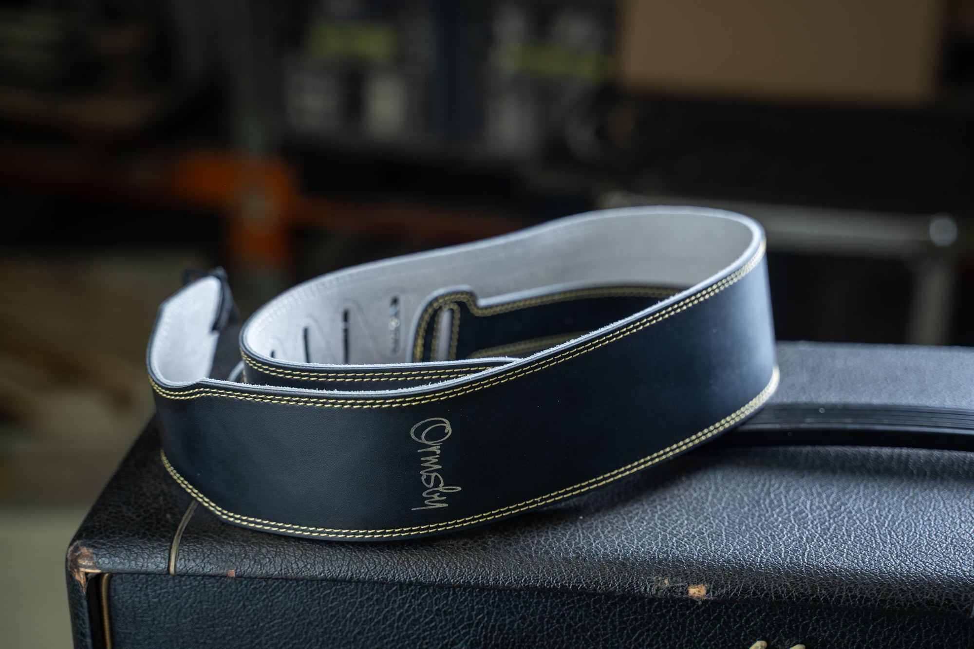 Ormsby Leather Guitar Strap – Ormsby Guitars