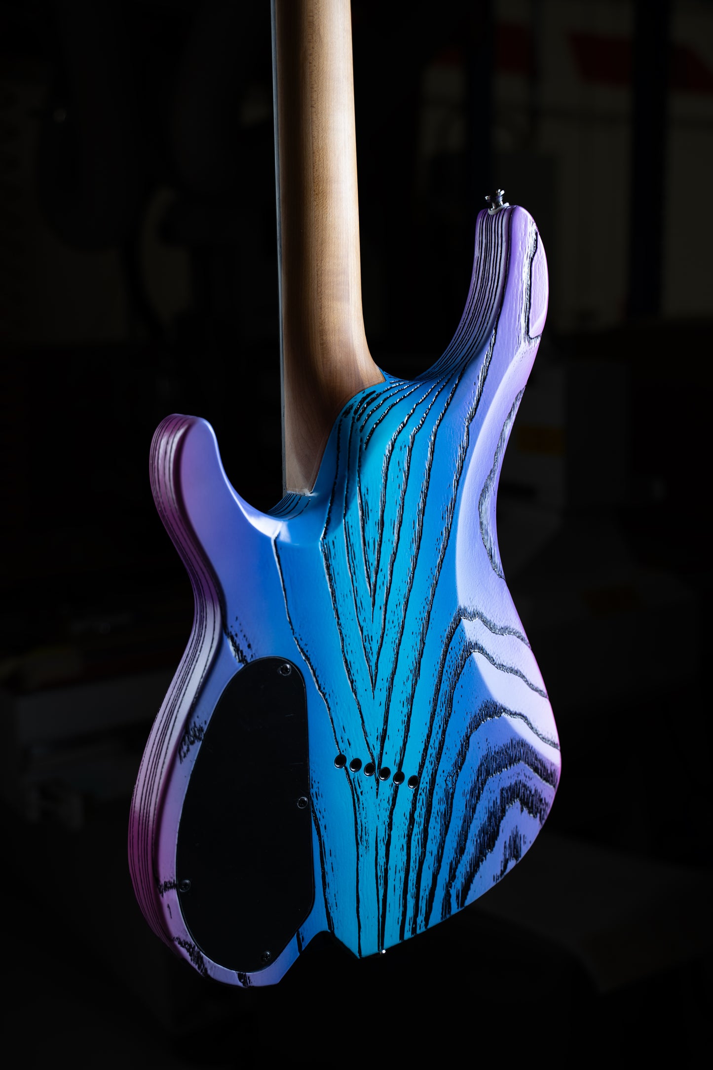 Art Series - SX Run 16 - 6 String [NEON NIGHTS]