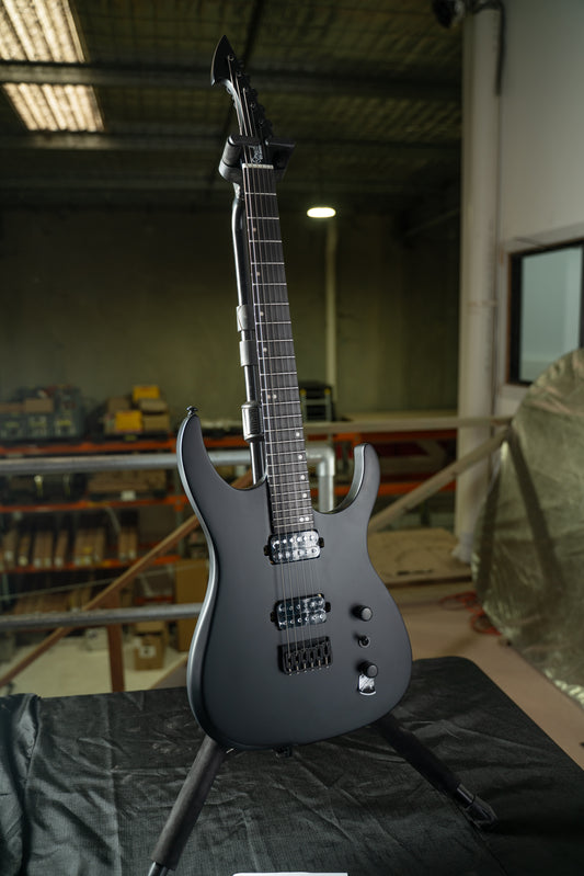 Hype GTI - Standard [Interceptor Black - 188 Blem]