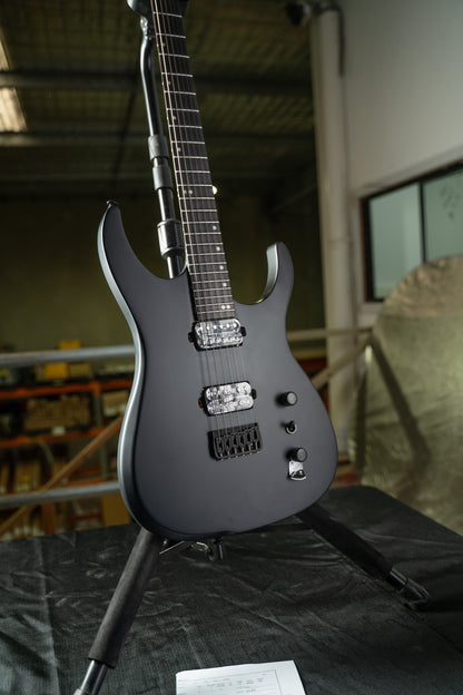 Hype GTI - Standard [Interceptor Black - 188 Blem]