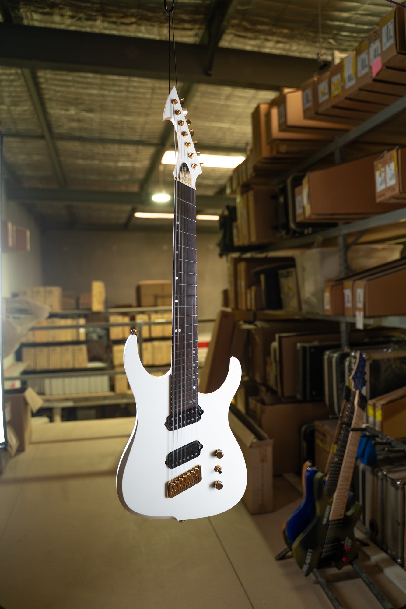 Factory Standard - Hypemachine H1 (White/Gold)