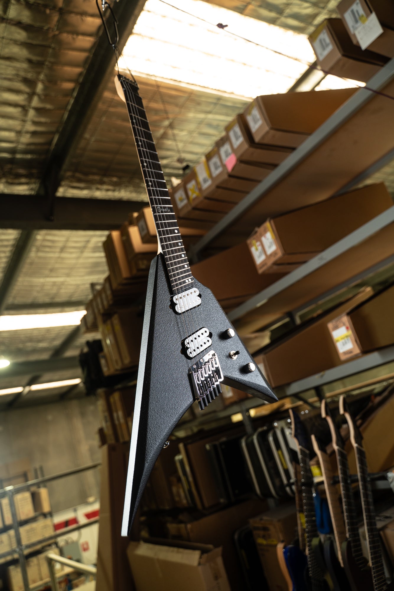 [Art Series] GTR Metal V - 6 String: Raptor Black
