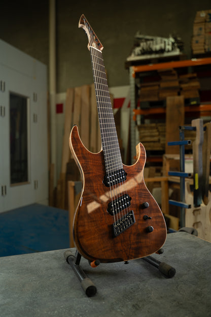 CustomShop - Figured Walnut 7 String Hypemachine