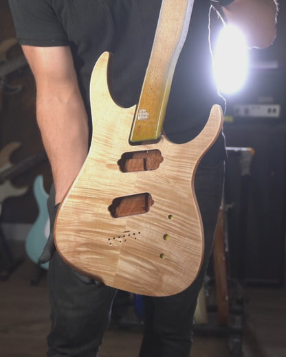 Australian Production - Hypemachine H3 (7 String)